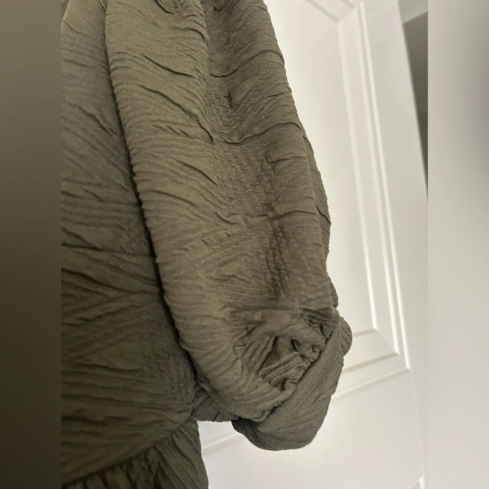 Free People Violet Mini Dress in Green Puff Sleeve Square Neck Size Medium M - Picture 5 of 7